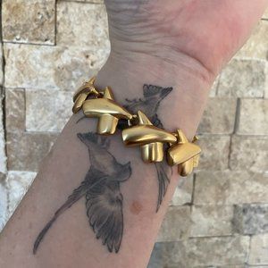 Vintage Anne Klein Gold Tone Bracelet "X" Pattern